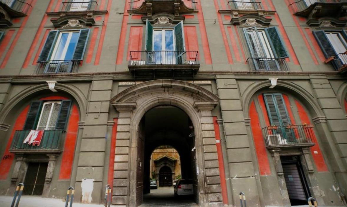 Casa Diva A 5 Passi Dal Museo Archeologico Apartment Napoli Exterior foto